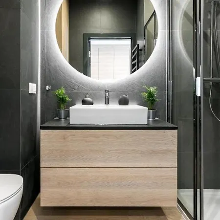 Rakowicka With Tarrace, Ac And Free Parking Daire *