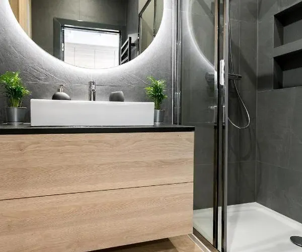 Rakowicka With Tarrace, Ac And Free Parking Apartment