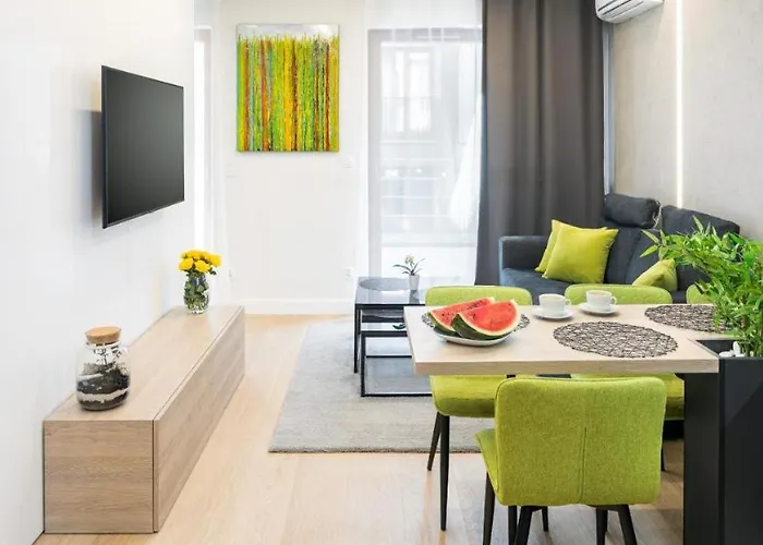 Rakowicka With Tarrace, Ac And Free Parking Apartment