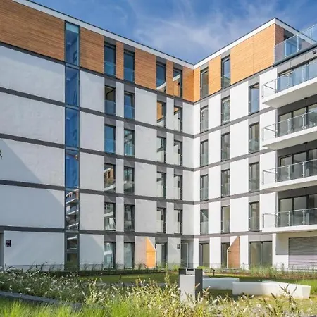 Rakowicka With Tarrace, Ac And Free Parking Apartmán